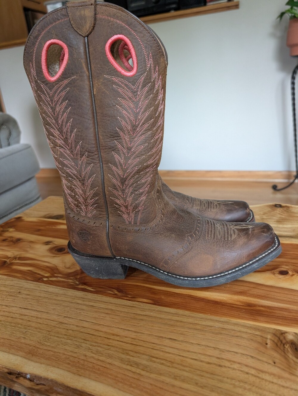 Ariat Brown Leather Western Heeled Boots with Pink Stitching - Picture 11 of 12